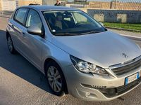 Usata Peugeot 308 Business-Line 100 CV (73 kW) 2015 Grigio Berlina