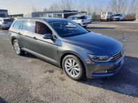 Usata VW Passat 110 CV (80 kW) 2016 Grigio Station wagon