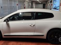 Usata VW Scirocco 160 CV (117 kW) 2011 Bianco Coupé