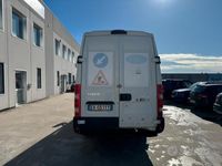 usata Iveco Daily 2.3 Diesel. 3 Posti. Tetto Alto