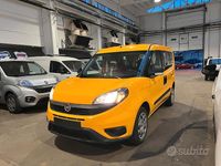 Usata Fiat Doblò Lounge 120 CV (88 kW) 2018 Giallo Monovolume
