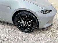 Usata Mazda MX5 Exclusive-Line 184 CV (135 kW) 2024 Grigio Cabrio