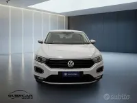 Usata VW T-Roc Advance 116 CV (85 kW) 2019 White silver SUV