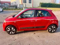 Usata Renault Twingo 50 kW (69 CV) 2025 Rosso Utilitaria