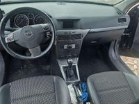 Usata Opel Astra Cosmo 105 CV (77 kW) 2006 Blu/azzurro Station wagon