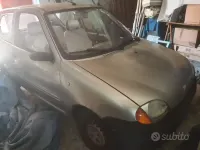 Usata Fiat 600 39 CV (28 kW) 2000 Utilitaria