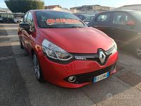 Usata Renault Clio IV 90 CV (66 kW) 2015 Arancione Berlina