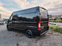 Begagnad Peugeot Boxer 140 HK (102 kW) 2020 Brun Van