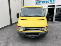 Usata Iveco Daily 89 CV (65 kW) 2003 Giallo