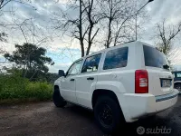 Usata Jeep Patriot Sport 170 CV (125 kW) 2008 Bianco SUV