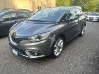 Usado Renault Scénic IV Bose Edition 110 CV (80 kW) 2017 Gris Monovolumen