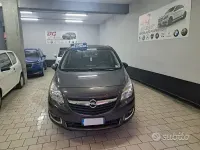 Usata Opel Meriva 110 CV (80 kW) 2014 Nero Monovolume