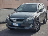 Usata Toyota RAV4 150 CV (110 kW) 2011 Grigio SUV