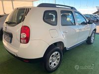 Usata Dacia Duster 101 CV (74 kW) 2013 Bianco Station wagon