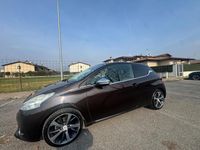 Usata Peugeot 208 Allure 92 CV (67 kW) 2013 Grigio Utilitaria