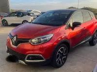 Usata Renault Captur 90 CV (66 kW) 2015 Rosso SUV