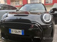 Usata Mini Cooper S 178 CV (130 kW) 2022 Nero Utilitaria