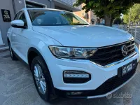 Usata VW T-Roc Business 150 CV (110 kW) 2021 Bianco SUV