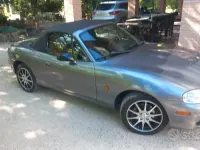 Usata Mazda MX5 110 CV (80 kW) 2001 Grigio Cabrio