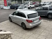 Usata Mercedes B180 109 CV (80 kW) 2016 Argento Utilitaria