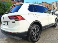 Usata VW Tiguan Executive 190 CV (139 kW) 2017 Bianco SUV