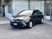 Usata Toyota C-HR 98 CV (72 kW) 2022 Grigio SUV