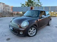 Usata Mini Cooper 75 CV (55 kW) 2013 Marrone Utilitaria