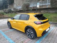 Usata Peugeot 208 100 kW (136 CV) 2022 Giallo Utilitaria