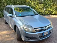 Usata Opel Astra 101 CV (74 kW) 2005 Grigio Station wagon