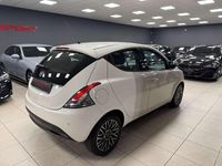 Usata Lancia Ypsilon S 95 CV (69 kW) 2016 Bianco Utilitaria