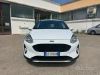 Usata Ford Fiesta ST-Line 86 CV (63 kW) 2021 Bianco Utilitaria