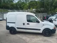 Usata Renault Kangoo 65 CV (47 kW) 2003 Bianco Monovolume