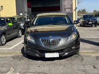 Begagnad Lancia Delta 190 HK (139 kW) 2009 Gul Halvkombi