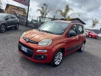 Usata Fiat Panda Lounge 74 CV (54 kW) 2012 Rosso Utilitaria