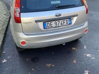 Usata Ford Fiesta Ghia 75 CV (55 kW) 2006 Berlina