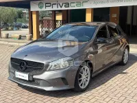 Usata Mercedes A180 Business 122 CV (89 kW) 2017 Grigio Utilitaria