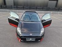 Usata Fiat Punto Pop 75 CV (55 kW) 2012 Nero Utilitaria