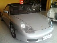 Usata Porsche Boxster 204 CV (150 kW) 1997 Grigio Cabrio