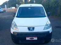Usata Peugeot Partner 90 CV (66 kW) 2010 Bianco Monovolume
