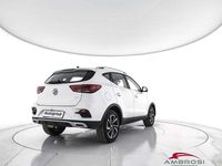 Usata MG ZS Luxury 106 CV (77 kW) 2024 Bianco Berlina