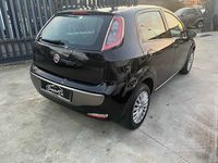 Usata Fiat Punto Young 75 CV (55 kW) 2014 Nero Berlina
