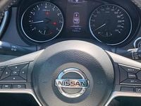 Usata Nissan Qashqai N-Connecta 116 CV (85 kW) 2018 Grigio SUV
