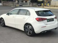 Usata Mercedes A160 Premium 109 CV (80 kW) 2022 Bianco Utilitaria
