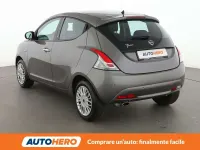 Usata Lancia Ypsilon Gold 69 CV (50 kW) 2018 Grigio Utilitaria