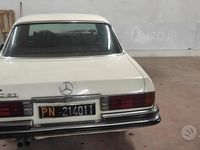 Begagnad Mercedes 280 1970 Vit Sedan