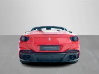 Usata Ferrari Portofino 620 CV (456 kW) 2023 Rosso Cabrio