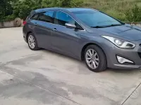 Usata Hyundai i40 Comfort 136 CV (100 kW) 2011 Grigio Station wagon