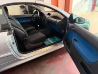 Usata Peugeot 206 CC 109 CV (80 kW) 2004 Argento Cabrio