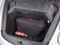 Usata Porsche 911 Carrera Cabriolet 355 CV (261 kW) 2006 Argento Cabrio