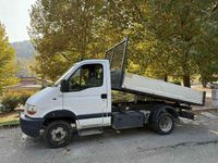 Begagnad Renault Master 150 HK (110 kW) 2003 Vit Halvkombi